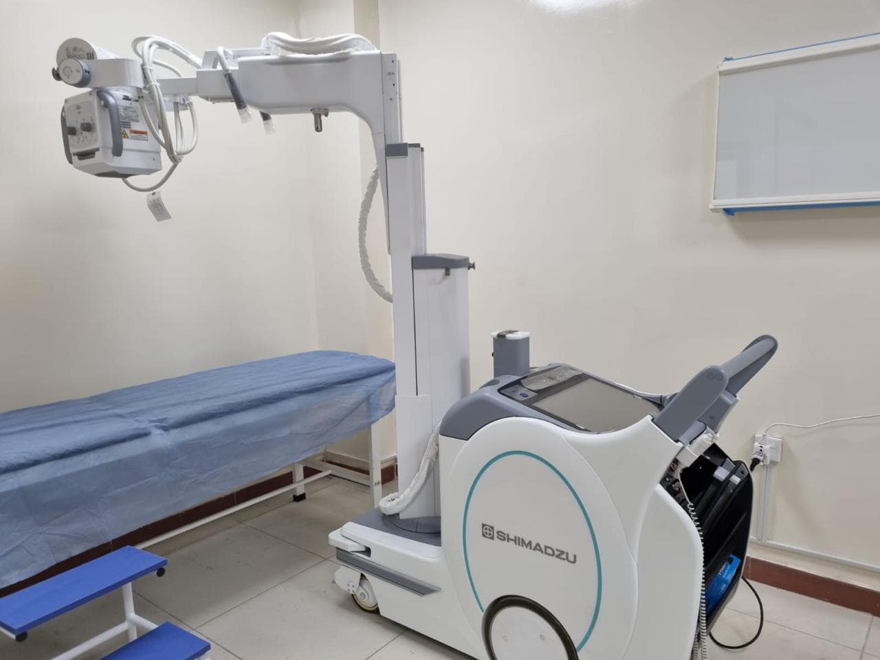 Shimadzu mobile X-ray medical equipment